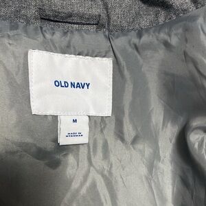 Size M, old navy jacket, color gray